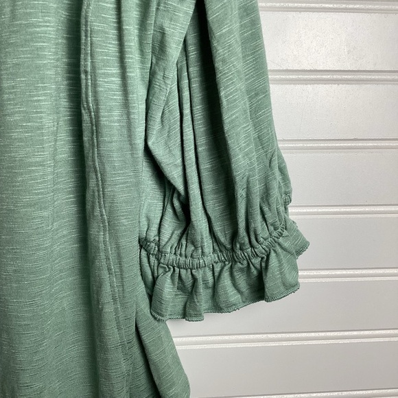 Democracy NWT Sage Green embroidered pleated Long Sleeves Top Blouse Size XL - Picture 9 of 9